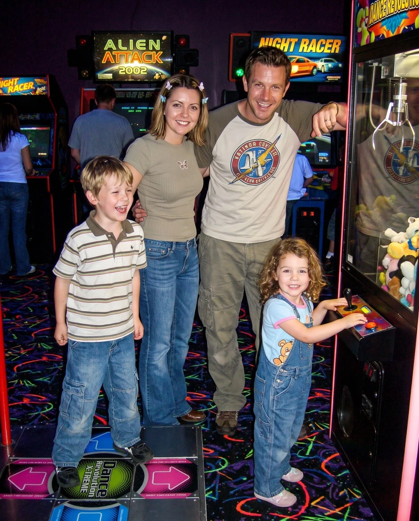 Example: Arcade Neon